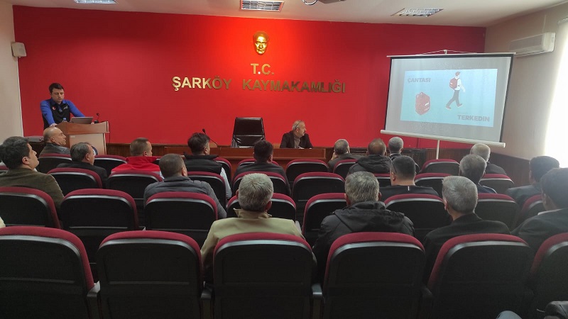 Şarköyde Mülki İdare Amirleri ve Muhtarlara Afet Farkındalık Eğitimi Verildi